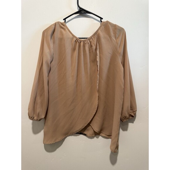 Soprano Tan Blouse Black Lace Panel M - Picture 3 of 3